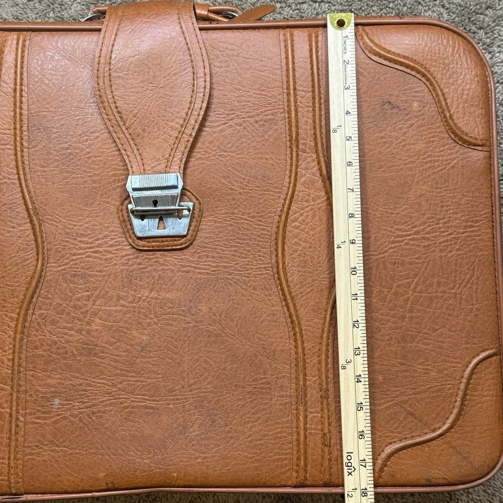 Vintage Monarch‎ Luggage 2 Pc Brown Faux Leather Suitcase Set w/ Wheels & Keys